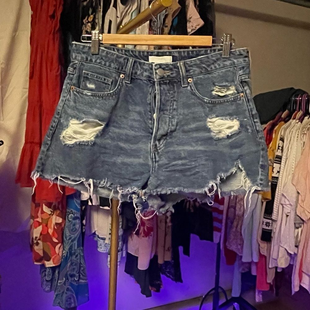 HM size 8 